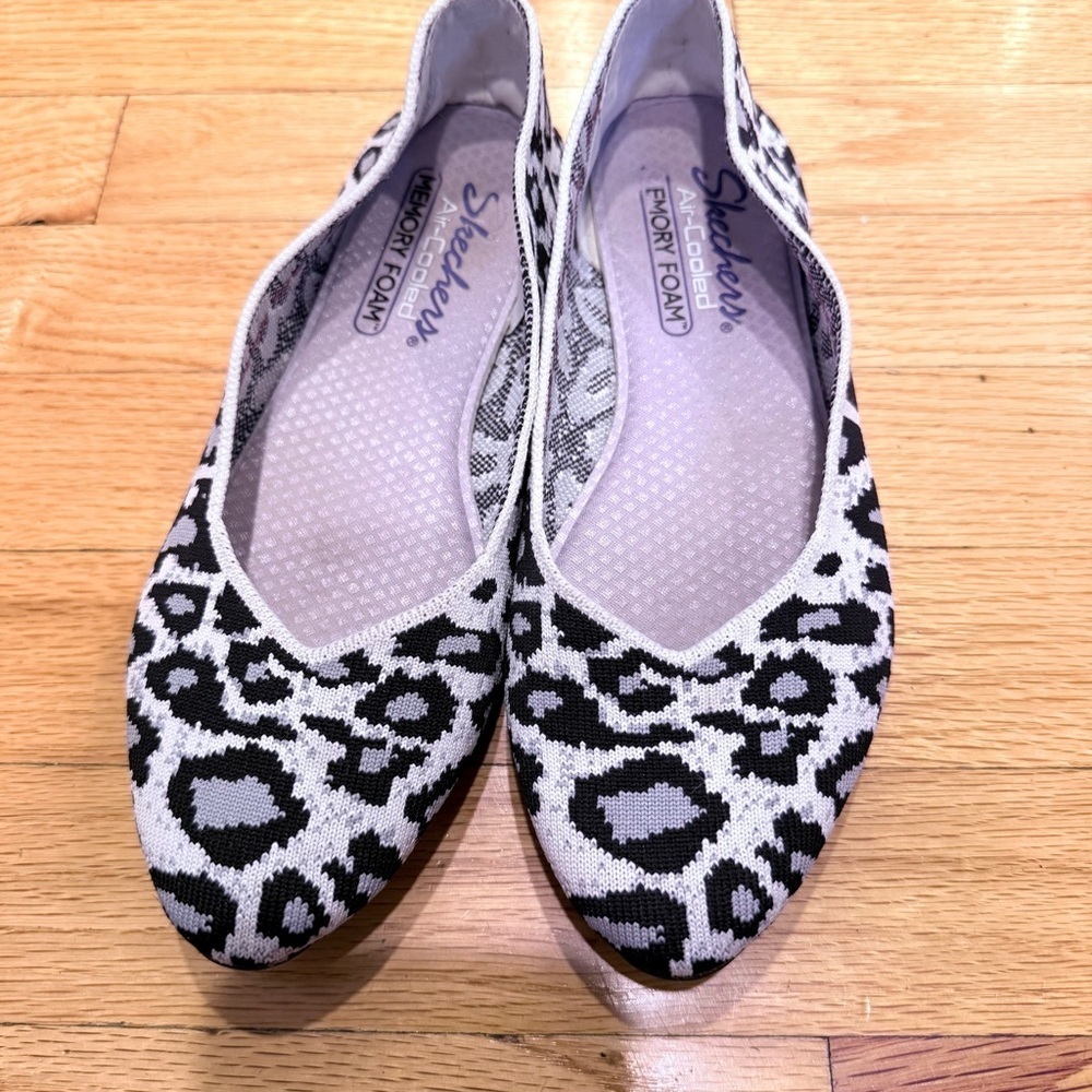 Skechers Black and White Leopard Print Loafers